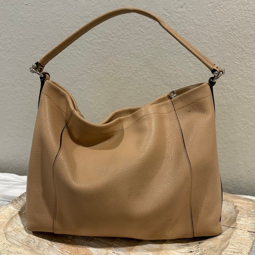 COACH Hobo Pebbled Leather Handbag Front Logo Taupe Kangaroo Pockets H148134312 - Picture 2 of 9